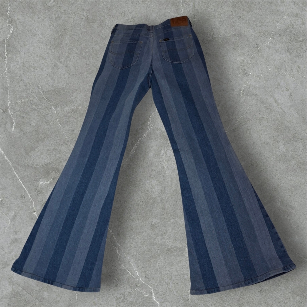 Lee Hits Of Blue Striped Flare High Rise Jeans  Women Size 26 - Picture 6 of 16